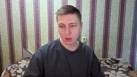 Snapshot of darienlarge chatting on January 2026 10:08:02 AM darienlarge online show from January 2026 10:08:02 AM