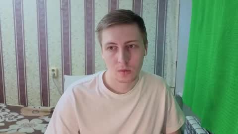 Snapshot of darienlarge chatting on March 2026 06:37:01 AM darienlarge online show from March 2026 06:37:01 AM