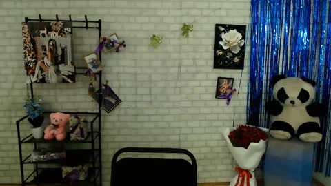 Darina online show from February 2025 05:49:02 AM