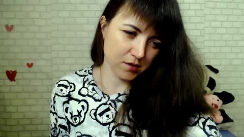 Darina online show from May 2026 04:40:01 AM