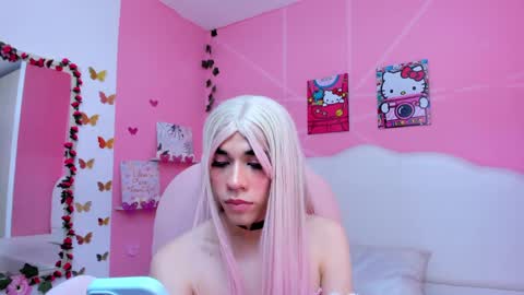 DaripQueen online show from March 2025 06:08:02 PM