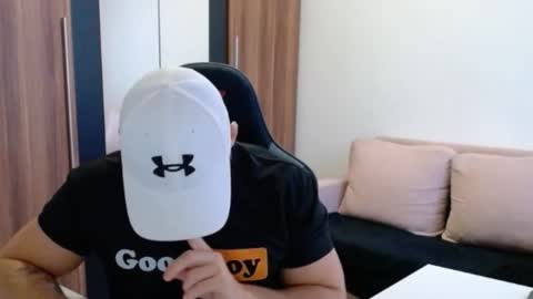 Snapshot of darius_94 chatting on November 2025 06:35:02 AM darius_94 online show from November 2025 06:35:02 AM