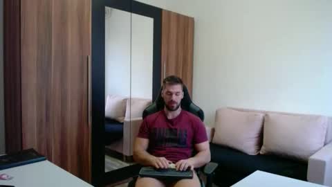 Snapshot of darius_94 chatting on March 2026 05:12:02 AM darius_94 online show from March 2026 05:12:02 AM