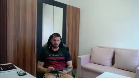 Snapshot of darius_94 chatting on March 2026 05:24:01 AM darius_94 online show from March 2026 05:24:01 AM