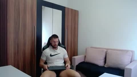 Snapshot of darius_94 chatting on March 2026 06:18:01 AM darius_94 online show from March 2026 06:18:01 AM