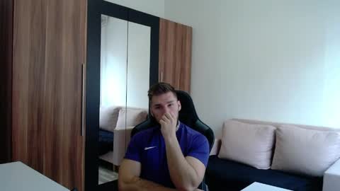 Snapshot of darius_94 chatting on April 2026 06:36:01 AM darius_94 online show from April 2026 06:36:01 AM