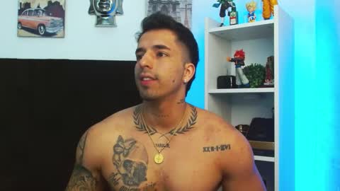 Darius Phoenix  online show from January 2025 07:34:01 PM