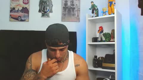 Darius Phoenix  online show from January 2025 03:34:02 AM