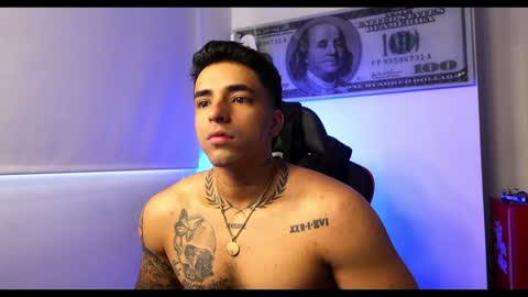 Darius Phoenix  online show from February 2025 03:31:02 PM