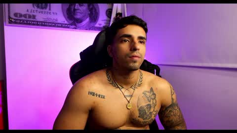 Darius Phoenix  online show from February 2025 09:53:01 AM