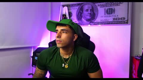 Darius Phoenix  online show from February 2025 07:55:02 AM