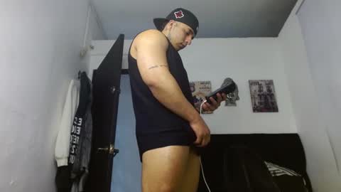 Darius Phoenix  online show from October 2025 10:30:01 PM