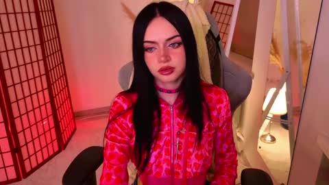 Diva online show from May 2026 09:31:02 PM