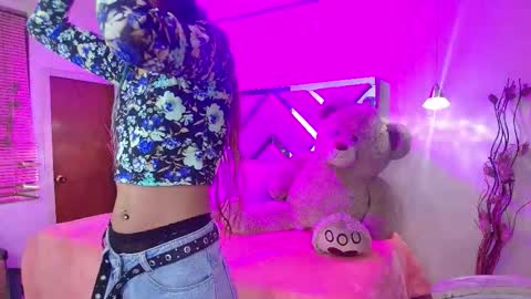 Snapshot of dark_dominika chatting on December 2025 12:56:01 PM dark_dominika online show from December 2025 12:56:01 PM