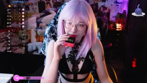 Lucious Foijieh online show from January 2025 03:44:01 PM