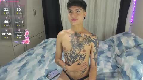 Snapshot of dark_lucky chatting on February 2026 09:33:02 PM Juanito online show from February 2026 09:33:02 PM