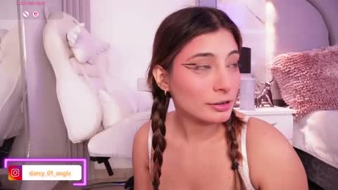 Angel Darcy  online show from May 2026 11:46:02 PM