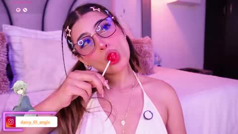 Angel Darcy  online show from May 2026 11:47:01 PM