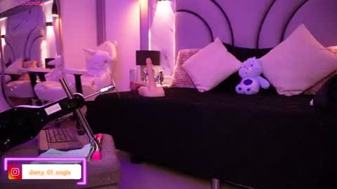 Angel Darcy  online show from June 2026 11:05:02 PM