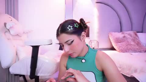 Angel Darcy  online show from June 2026 11:29:02 PM