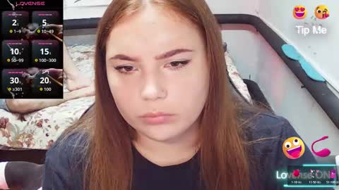 Snapshot of darkcharm1 chatting on November 2025 02:17:01 PM darkcharm1 online show from November 2025 02:17:01 PM