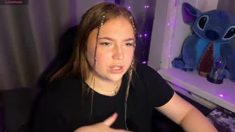 darkcharm1 online show from November 2025 01:21:02 PM