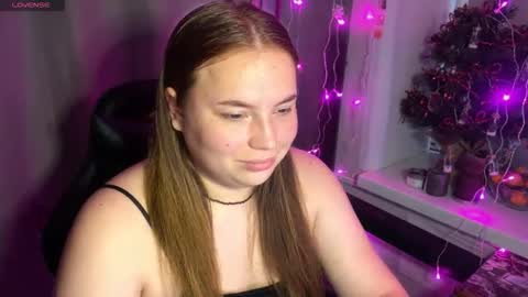 darkcharm1 online show from December 2025 07:48:02 AM