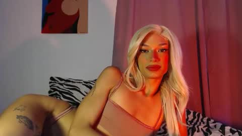 Snapshot of darkkprincess chatting on December 2025 06:27:02 PM Angel online show from December 2025 06:27:02 PM