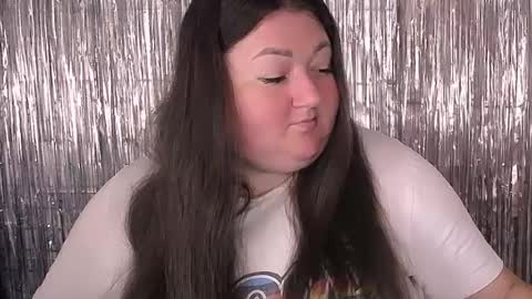 Julia online show from July 2026 07:59:01 AM