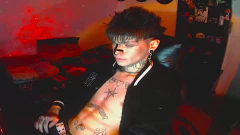   online show from October 2025 07:40:01 AM