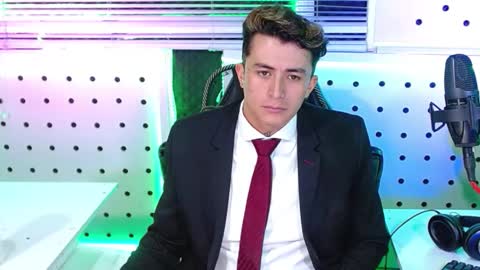 DARKO0717 online show from October 2025 01:36:03 PM