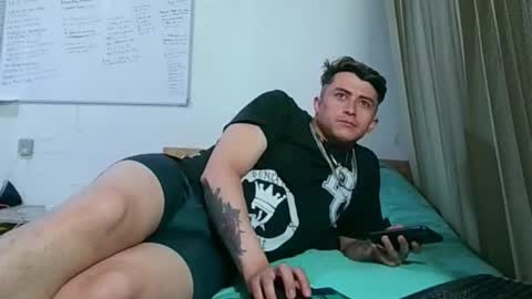 DARKO0717 online show from November 2025 01:48:01 AM