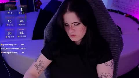 Shine online show from December 2025 11:31:01 PM