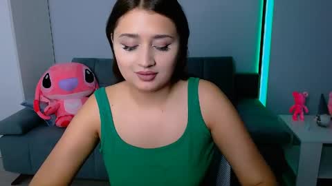 Amelie online show from June 2026 04:45:01 PM