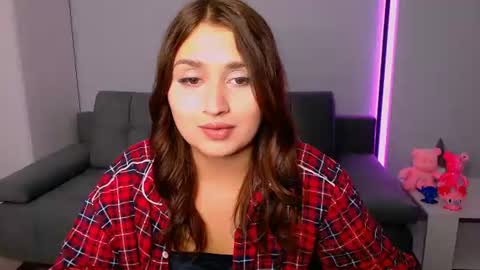 Amelie online show from July 2026 04:23:02 PM