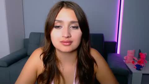 Amelie online show from July 2026 04:31:02 PM