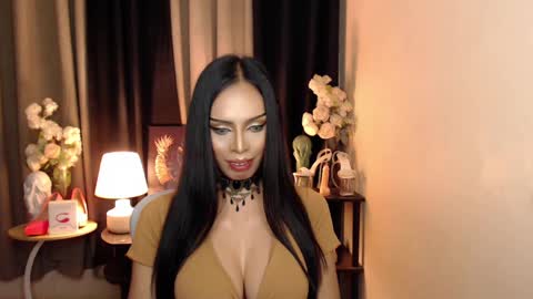 Snapshot of darksoul_mistress chatting on February 2025 02:13:02 PM HAPPY BIRTHDAY MISTRESS MADRIANA online show from February 2025 02:13:02 PM