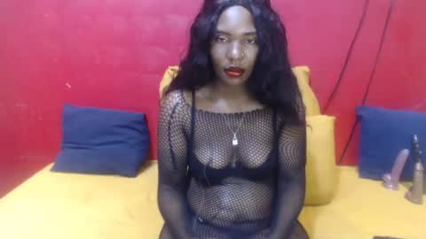 Darksultryxx30 online show from June 2026 07:44:02 AM