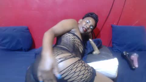 Darksultryxx30 online show from July 2026 01:26:01 PM