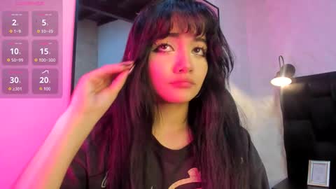 Snapshot of darky_doll chatting on November 2025 08:36:02 PM Darky Doll online show from November 2025 08:36:02 PM