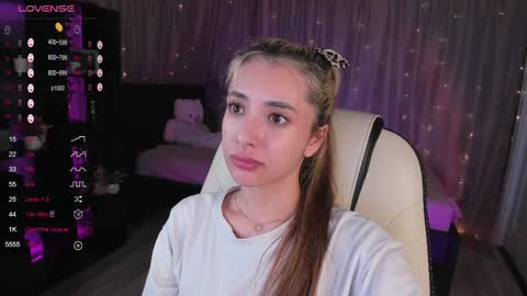 Belle online show from March 2025 07:32:02 AM