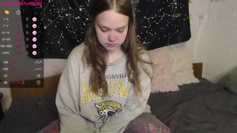 darling_tony18 online show from May 2026 05:10:02 PM