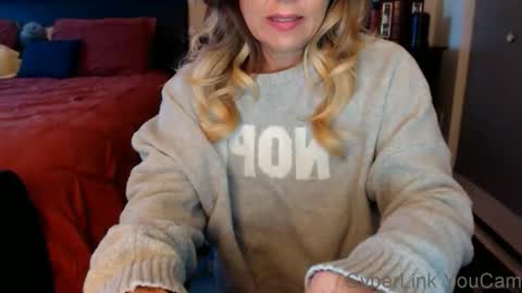 DarlingD online show from October 2025 12:39:02 PM