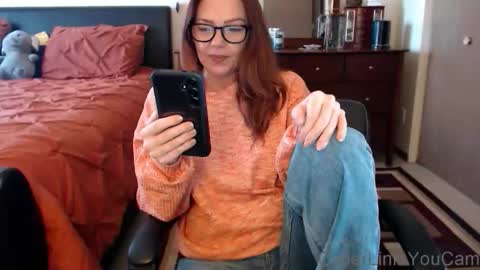 Snapshot of darlingd77 chatting on January 2026 02:41:02 PM DarlingD online show from January 2026 02:41:02 PM