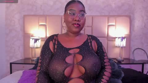  Darnell Queen online show from January 2025 06:52:01 AM