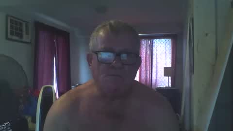 Snapshot of darwincock chatting on December 2024 07:40:02 AM darwincock online show from December 2024 07:40:02 AM