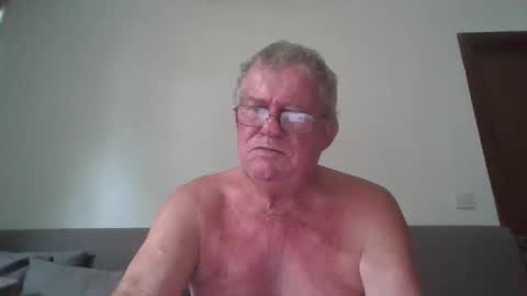 darwincock online show from April 2026 02:26:02 AM