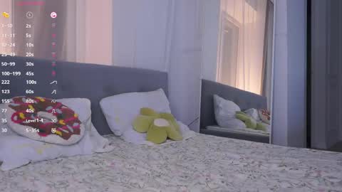 Dasha online show from April 2026 07:22:02 PM