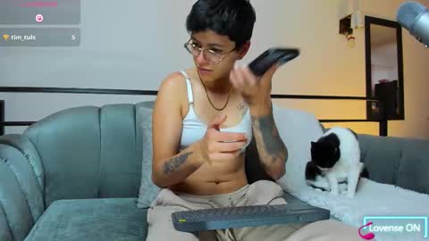 Dass Roman online show from September 2025 08:23:01 PM