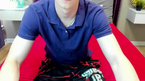 Snapshot of dattouz chatting on May 2026 08:32:01 AM Jossif online show from May 2026 08:32:01 AM